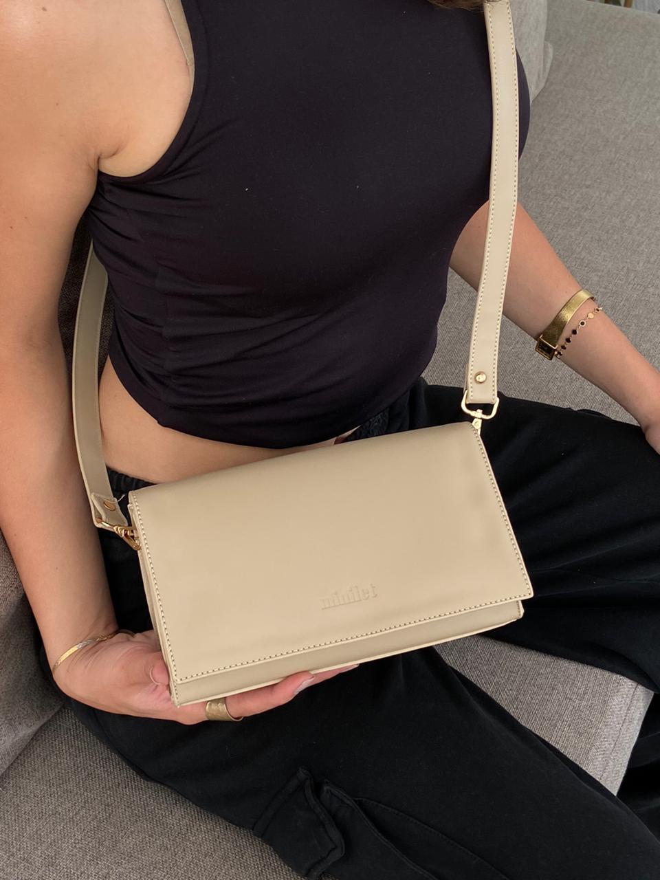 Beige | The triangular crossbody Bag