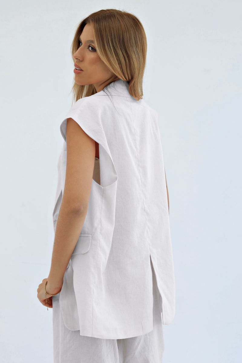 White | Oversized Linen Vest