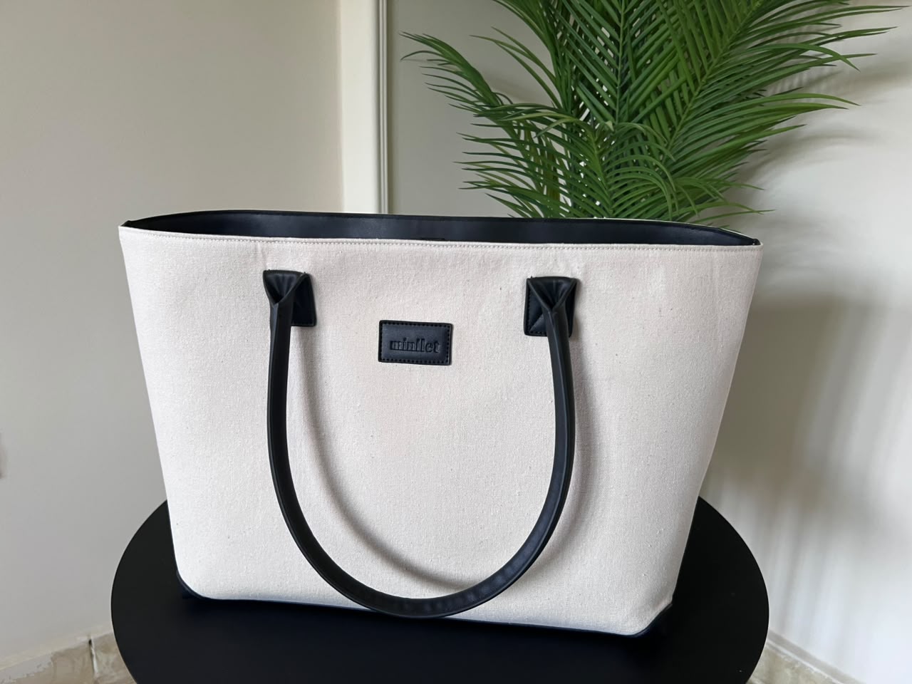 Black x Offwhite | Leather Canvas Bag (Zero Waste 🌿)
