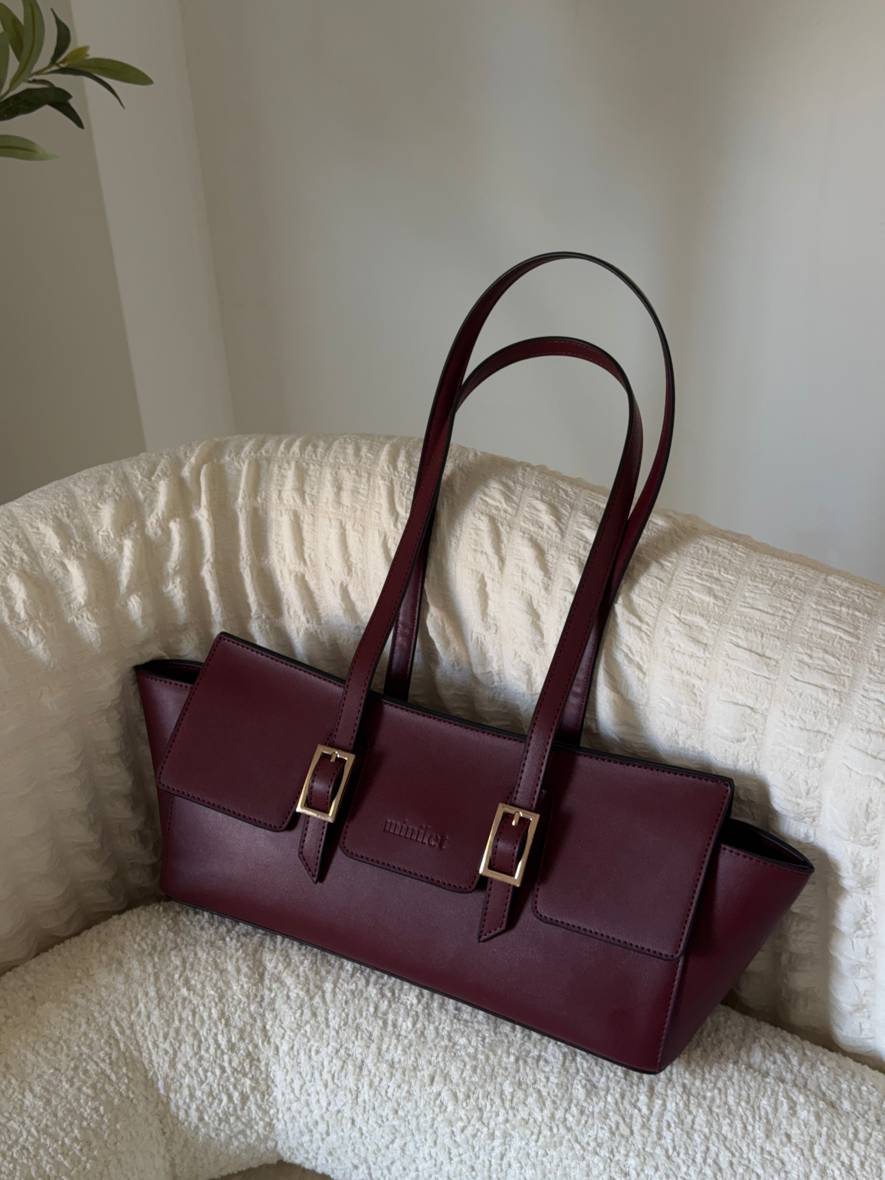 Leather Shoulder Bag in Bag