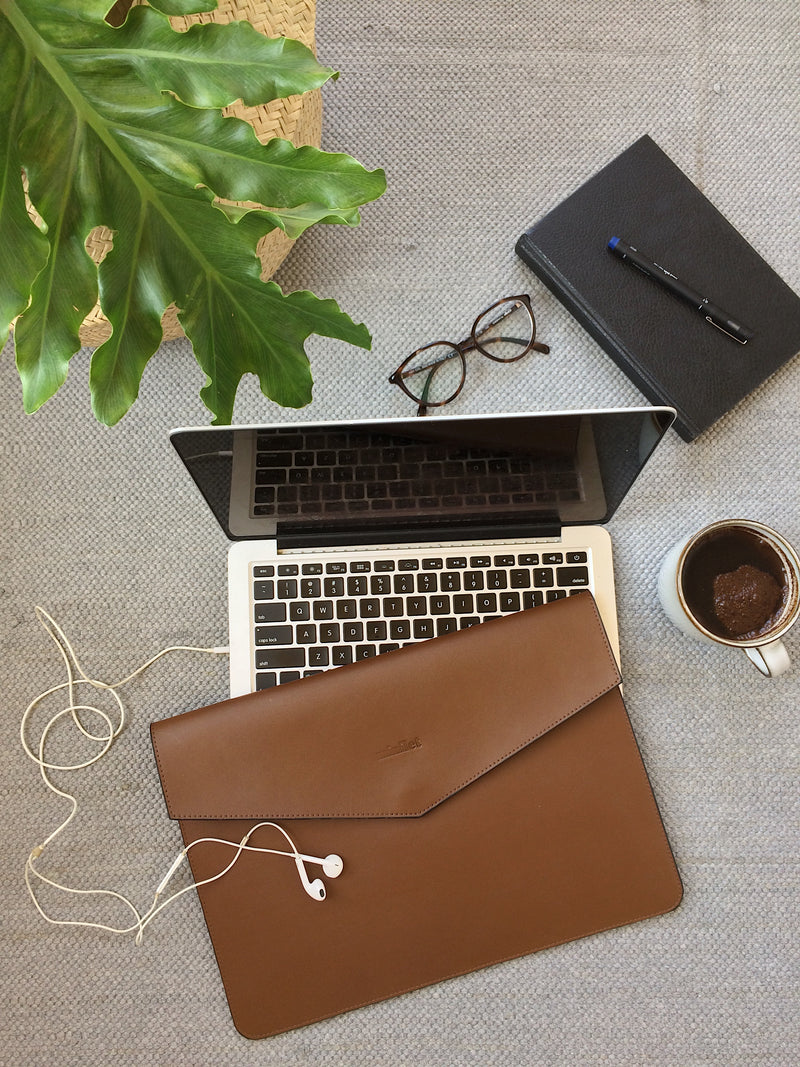 Brown | Envelope Laptop Sleeve